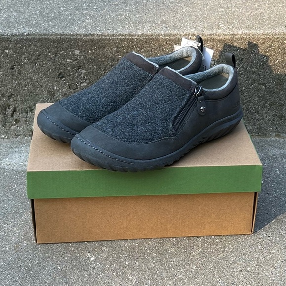 JBU by Jambu Amber Wool Charcoal Oxford Flat Women’s Size 6.5 New in Box - Picture 1 of 6